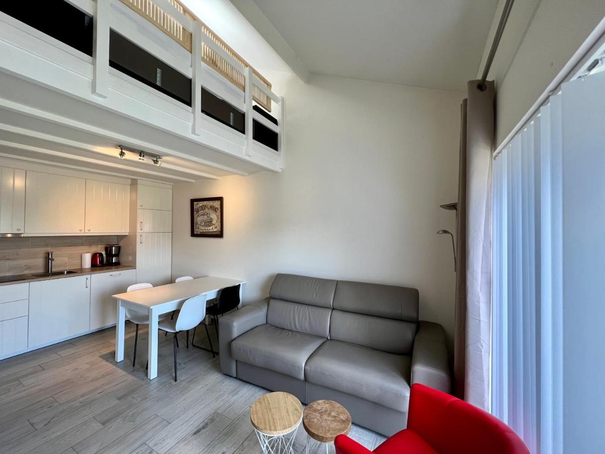 Melroce Holiday Cottage 5502 布列登 外观 照片